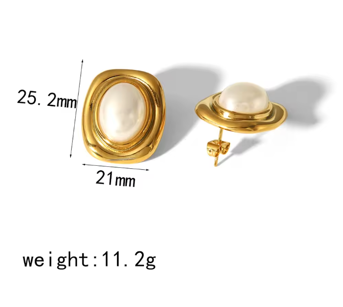 Pearl Statement Earrings (Gold)