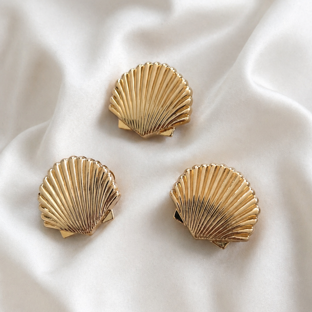 Gold Shell Hair Clips