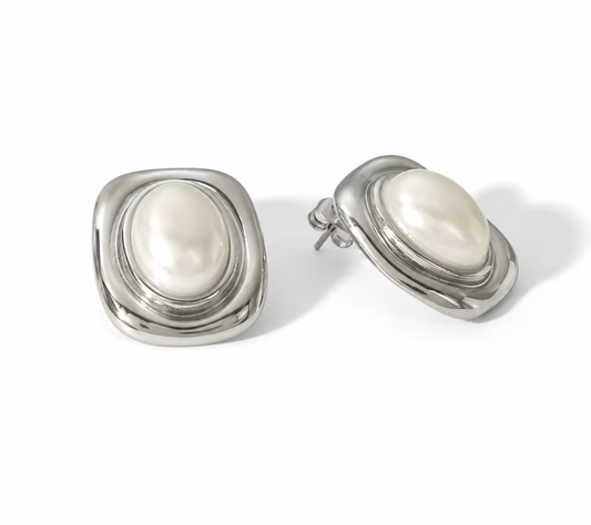 Pearl Statement Earrings (Silver)