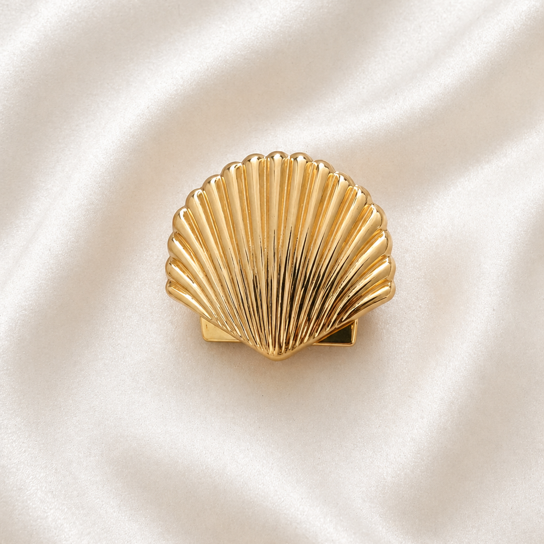 Gold Shell Hair Clips