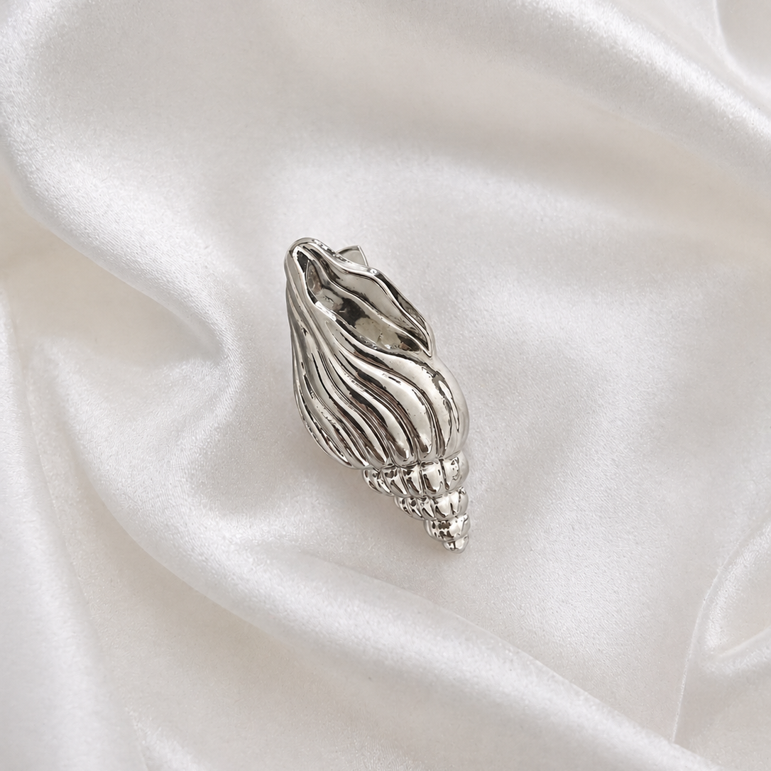 Silver Conch Hair Clips